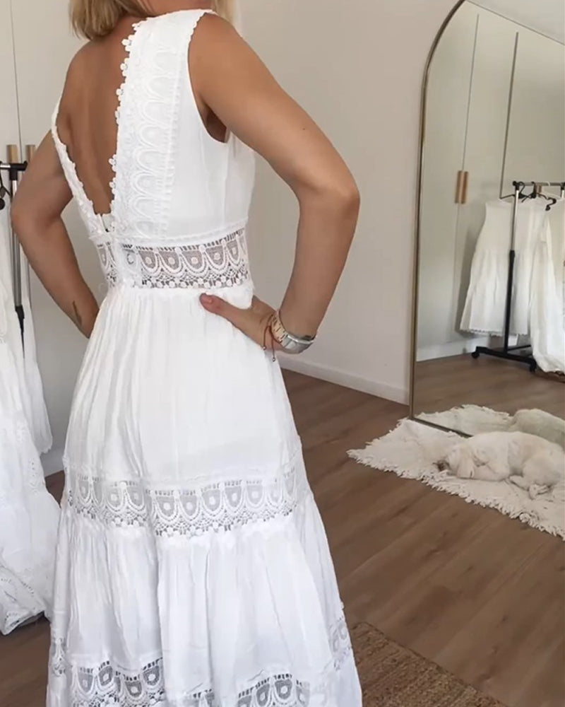 Eleanor | Elegant V-Neck Dress